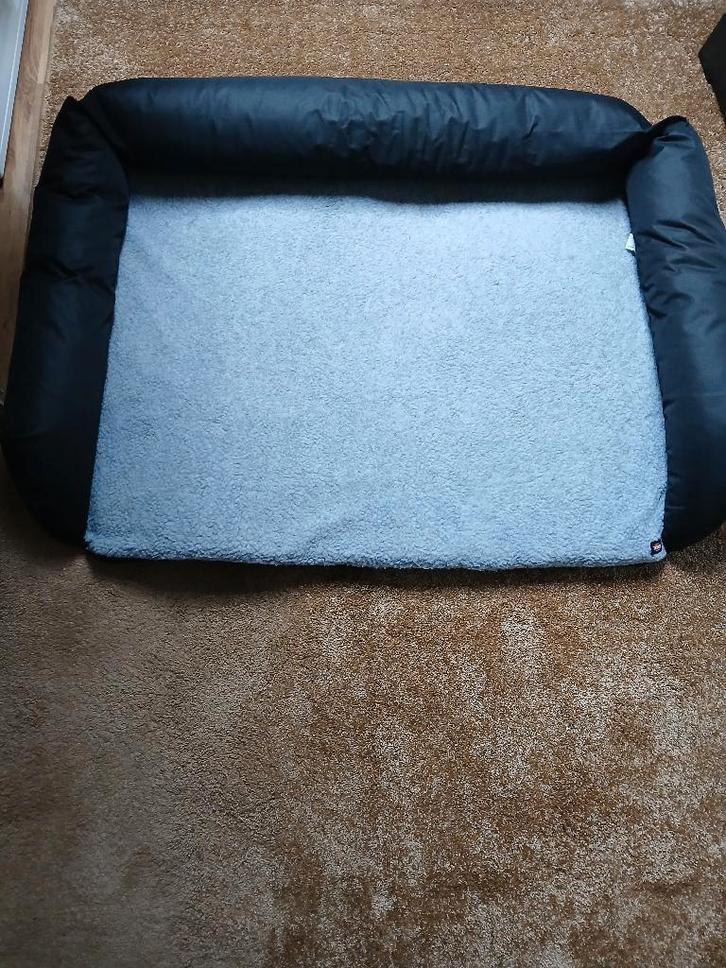 Grote Hondenmand met vacht, Dieren en Toebehoren, Hondenmanden, Zo goed als nieuw, Overige, Ophalen