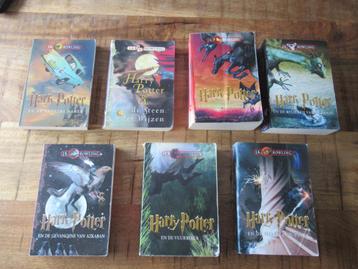 ALLE 8 verschillende complete delen Harry Potter boeken boek beschikbaar voor biedingen
