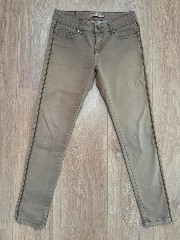Toxik3 dames broek bruin maat M/38, Kleding | Dames, Spijkerbroeken en Jeans, Gedragen, Overige kleuren, Ophalen of Verzenden