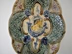 Wandbordje schaaltje met medaillon gehelmde Minerva, Ophalen of Verzenden