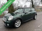 Mini Mini 1.6 Cooper AUTOMAAT PANO XENON LEER, Auto's, Gebruikt, 4 cilinders, 1095 kg, 4 stoelen