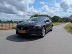 Volvo V40 1.6 T4 180PK Powershift 2015 Zwart, 1596 cc, 4 cilinders, 700 kg, 179 pk