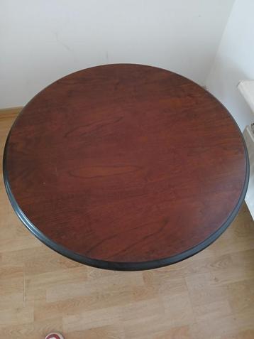 Salontafel beschikbaar voor biedingen