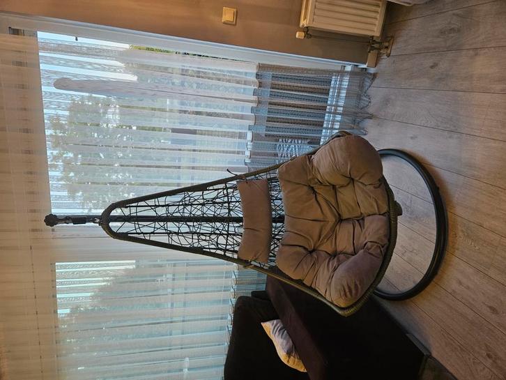 Hangstoel schommel stoel z.g.a.n Intratuin, Huis en Inrichting, Stoelen, Zo goed als nieuw, Eén, Ophalen of Verzenden