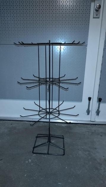  Draaidisplay te koop beschikbaar voor biedingen