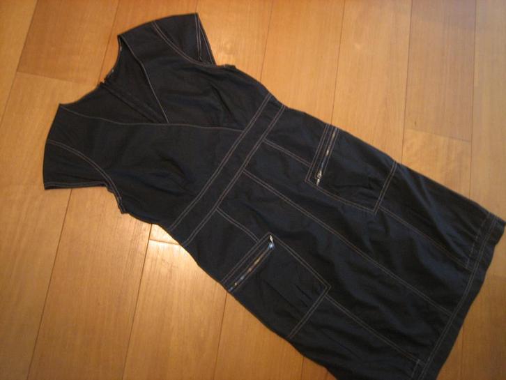 Enige stoere zwarte jurk van ANOTHER WOMAN, 38-40 snazzeys, Kleding | Dames, Jurken, Zo goed als nieuw, Maat 38/40 (M), Zwart