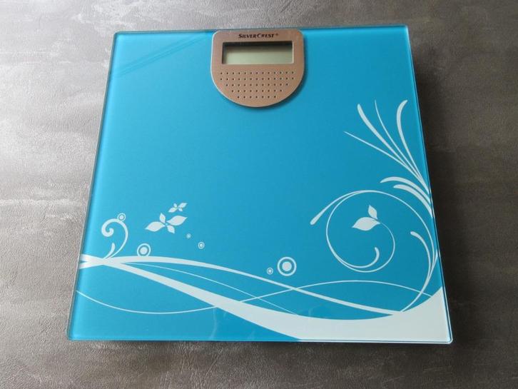 Sprekende weegschaal voor slechtziende mensen., Diversen, Verpleegmiddelen, Zo goed als nieuw, Ophalen of Verzenden