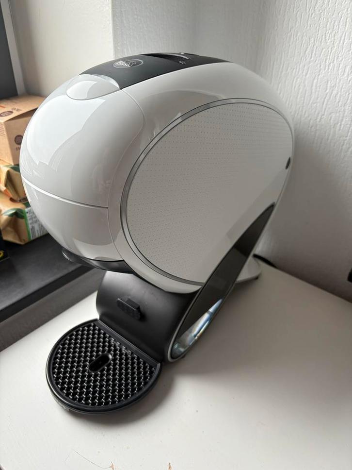 Dolce Gusto Neo latte Koffiemachine, Witgoed en Apparatuur, Koffiezetapparaten, Zo goed als nieuw, Koffiemachine, Ophalen of Verzenden