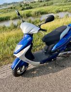 Scooter met blauw kenteken, Fietsen en Brommers, Gebruikt, Benzine, Ophalen, Overige merken