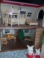 Sylvanian Families huis met toebehoren(Sinttip), Ophalen of Verzenden, Zo goed als nieuw, Poppenhuis