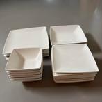 Servies Yong Squito, Ophalen, Overige materialen, Gebruikt, Bord(en)