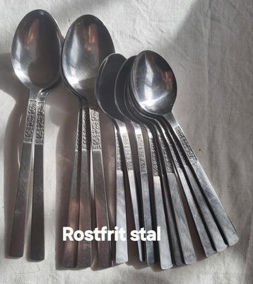 Roestvrij bestek lepels relief roos bloemen in de handvatten beschikbaar voor biedingen