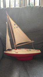 Giraud saveur F28 modelboot, Ophalen of Verzenden, Gebruikt