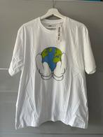Uniqlo x Kaws 'Peace for All' T-shirt maat L, Maat 52/54 (L), Uniqlo, Wit, Nieuw