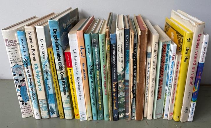 Kinderboeken oa Piet Meinema, Koning Treurder in Lachistan, Boeken, Kinderboeken | Jeugd | onder 10 jaar, Zo goed als nieuw, Ophalen of Verzenden