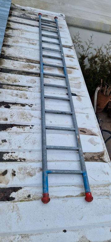 Ladder beschikbaar voor biedingen