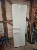 Koelvries combinatie, Witgoed en Apparatuur, Vriezers en Diepvrieskisten, Vrieskast, Zo goed als nieuw, Energieklasse A of zuiniger