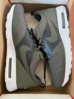 Nike Air Max Tavas Special Edition 718895-302, Kleding | Heren, Schoenen, Ophalen of Verzenden, Zo goed als nieuw, Overige kleuren