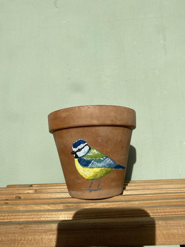 Handbeschilderde Bloempot Vogel Pimpelmees, Rond, Ophalen of Verzenden, Zo goed als nieuw, Aardewerk