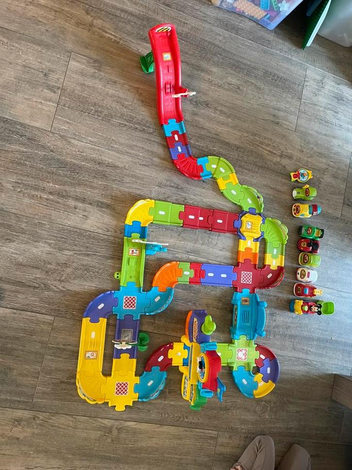 Toet Toet Auto's met disney Mickey's Treinstation, Kinderen en Baby's, Speelgoed | Vtech, Gebruikt, 2 tot 4 jaar, Ophalen of Verzenden