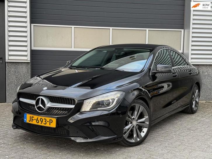 Mercedes-Benz CLA-klasse 180 Xenon Comand Navi Keyless, Auto's, Mercedes-Benz, Bedrijf, Te koop, CLA, ABS, Airbags, Airconditioning