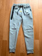 Nike Tech Fleece Broek Sweat Pants Jogger, Ophalen of Verzenden, Zo goed als nieuw, Maat 46 (S) of kleiner, Grijs