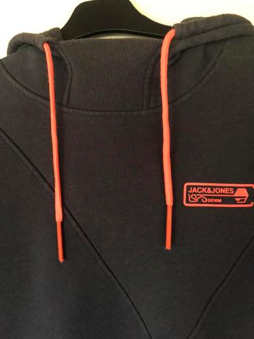 Denim donkerblauwe hoody. M: L. Merk: Jack&Jones beschikbaar voor biedingen