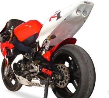 Hotbodies undertail Yamaha R1 1998-1999 beschikbaar voor biedingen