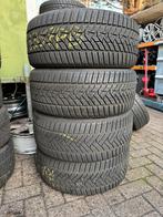 Set Dunlop winterbanden 235/45/18, 235-45-18, 235 45 18, Auto-onderdelen, Banden en Velgen, 18 inch, Gebruikt, 235 mm, Band(en)