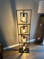Industriele Vloerlamp - 4 Lampen - Turn Square - Metaal, Huis en Inrichting, Lampen | Vloerlampen, Ophalen, Nieuw, Metaal, 150 tot 200 cm