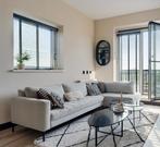 Eijerkamp Hoekbank Grijs/Ecru, Huis en Inrichting, Banken | Bankstellen, Ophalen, 250 tot 300 cm, Gebruikt, Minder dan 75 cm