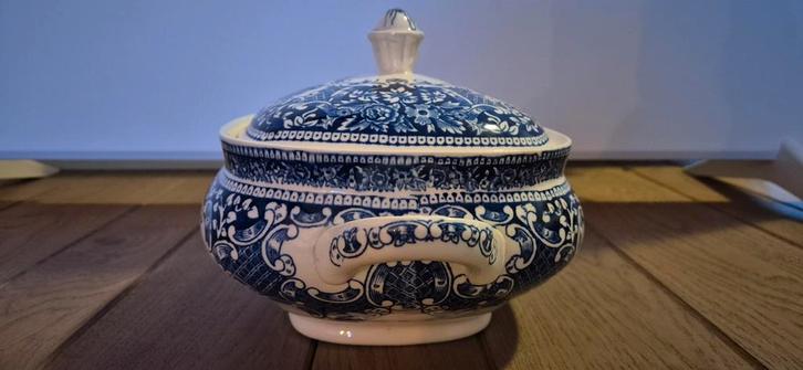 Royal Sphinx Petrus Regout Old England Dekschal, Antiek en Kunst, Antiek | Keramiek en Aardewerk, Ophalen of Verzenden