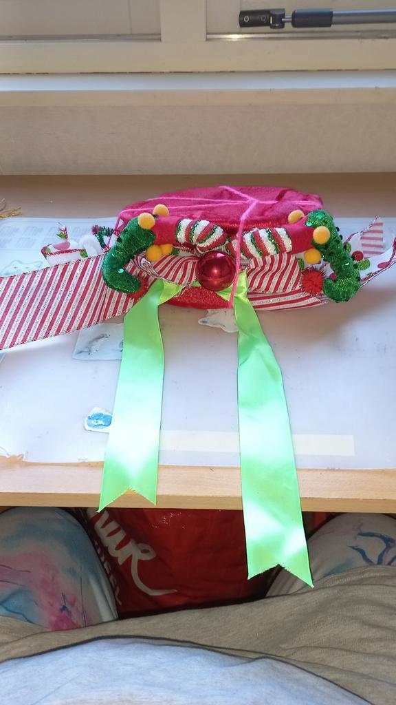 2 verschillende kerstboom toppers of decoratie hoed, Diversen, Kerst, Nieuw, Ophalen