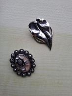 2 x  vintage sjaalclip gemerkt western germany., Overige materialen, 4 tot 7 cm, Ophalen of Verzenden, Zo goed als nieuw