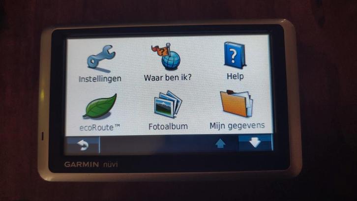 Garmin Nüvi 1340 + de nieuwste Europese kaarten update 2025, Auto diversen, Autonavigatie, Gebruikt, Ophalen of Verzenden