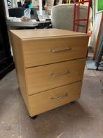 Ladelast/ladeblok - 45x50x60H, 1025xe, Zo goed als nieuw, 3 of 4 laden, Minder dan 100 cm