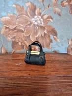 poppenhuis miniaturen tasje nr 1, Ophalen of Verzenden, Zo goed als nieuw, Poppenhuis