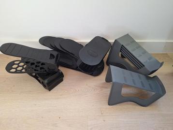 14 stuks Schoenenopbergers/houders - shoe organizers beschikbaar voor biedingen
