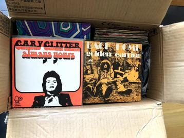 D.012 / Doos vol met oude 7" muziek singles beschikbaar voor biedingen