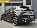 Alfa Romeo Stelvio 2.0 T AWD Super Lane/Carbon/Cruise/Maxton, Automaat, Lichtsensor, Zwart, 4 cilinders