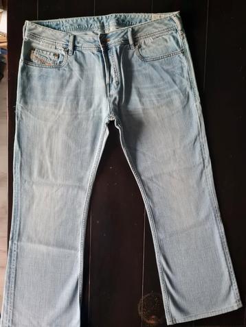 ZGAN CLASSIC DIESEL ZATHAN REGULAR BOOTCUT JEANS SIZE 36/30! beschikbaar voor biedingen