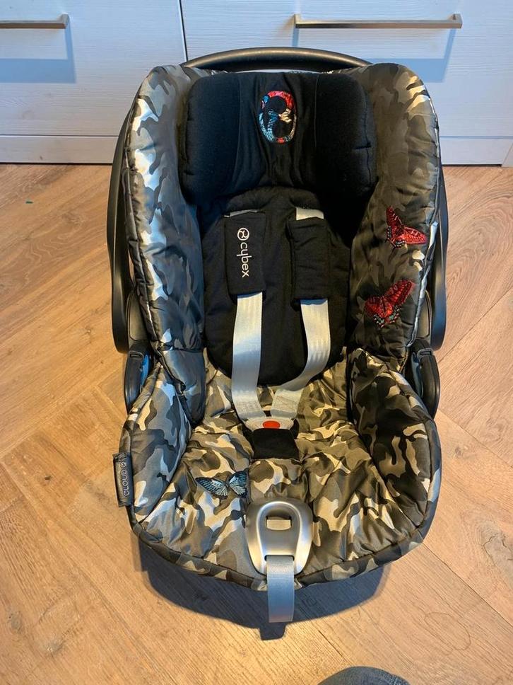 Cybex Cloud Q Butterfly limited edition + isofix base, Kinderen en Baby's, Autostoeltjes, Zo goed als nieuw, Overige merken, 0 t/m 13 kg