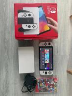 Nintendo Switch OLED - Zo goed als nieuw!, Spelcomputers en Games, Spelcomputers | Nintendo Switch, Met games, Met 2 controllers