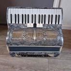 2 accordeons, opknappers, nu 140 euro, Muziek en Instrumenten, Accordeons, Ophalen of Verzenden, Gebruikt, Overige merken