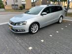 Passat 1.4 TSI highline , DSG, bluemotion, nwe ketting, Euro 5, 74 €/maand, Zwart, 122 pk
