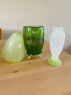 3 groene vazen van Dutz, Gebruikt, Ophalen of Verzenden, Glas, Minder dan 50 cm