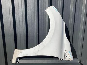 Zijscherm Spatbord Links Renault Clio 4 631017334R RE-21106 beschikbaar voor biedingen