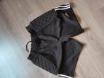 Adidas Keepers korte broek mt M/L, Ophalen of Verzenden, Zo goed als nieuw, Broek
