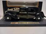 Citroen 15 CV Traction zwarte wielen 1952 Maisto 1:18 KRD, Hobby en Vrije tijd, Modelauto's | 1:18, Ophalen of Verzenden, Zo goed als nieuw