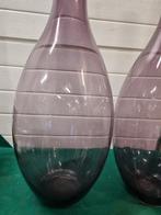 vazen opal  paars glas fles vorm, Huis en Inrichting, Woonaccessoires | Vazen, Ophalen of Verzenden, 'T Olde Gre-j, Info@toldegrej.nl
